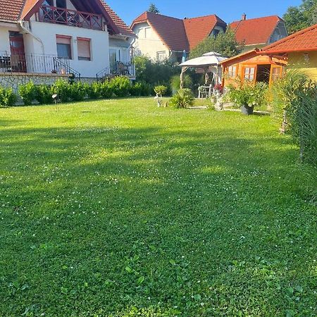 Rege Apartman Alsoors Exterior foto