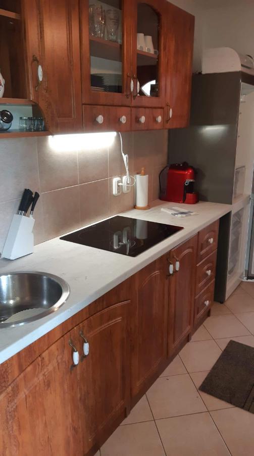 Rege Apartman Alsoors Exterior foto