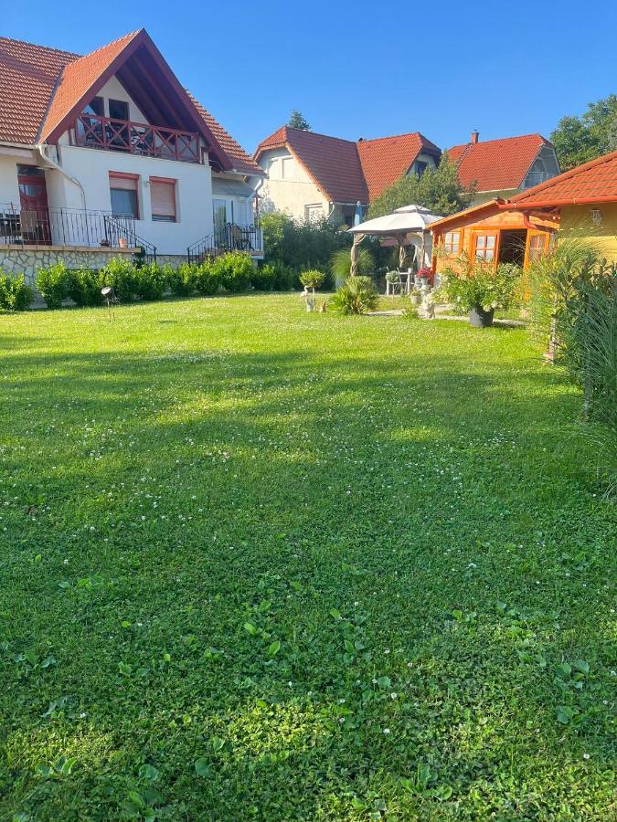 Rege Apartman Alsoors Exterior foto