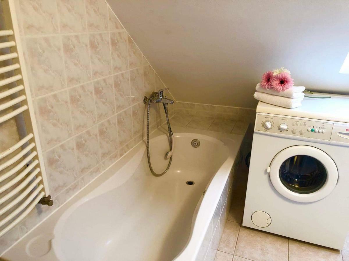 Rege Apartman Alsoors Exterior foto